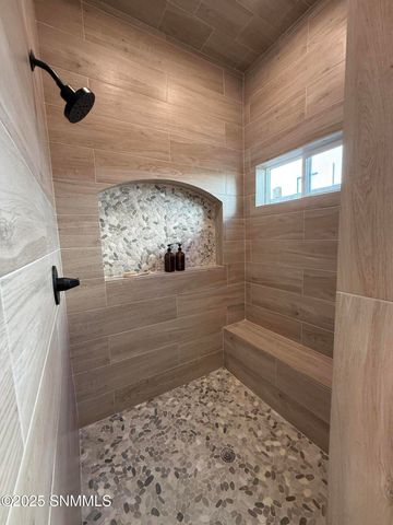 1047 Corte Aguila, Las Cruces, NM 88011