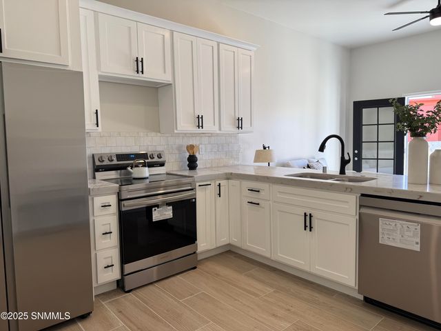 1047 Corte Aguila, Las Cruces, NM 88011