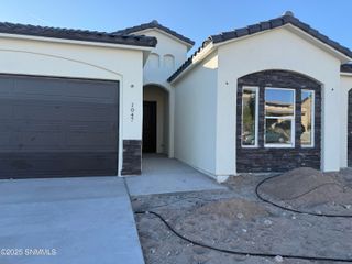 1047 Corte Aguila, Las Cruces, NM 88011