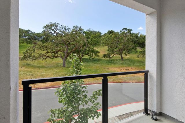 218 Verandah Ave, Novato, CA 94945