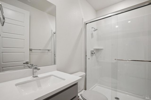 218 Verandah Ave, Novato, CA 94945