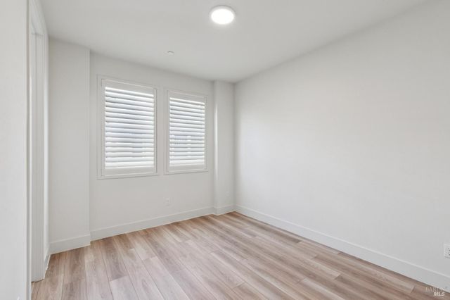 218 Verandah Ave, Novato, CA 94945