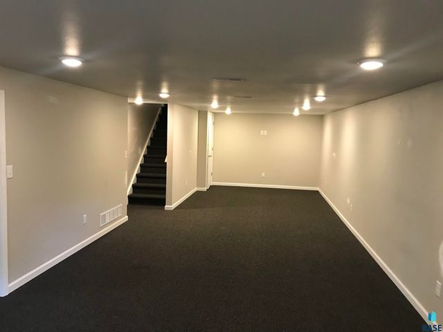 4013 S Drexel Dr Drive, Sioux Falls, SD 57106