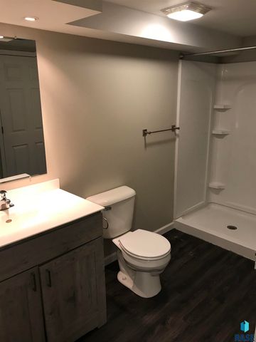 4013 S Drexel Dr Drive, Sioux Falls, SD 57106