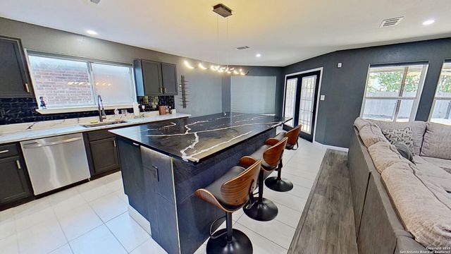 9014 Mint Julep, San Antonio, TX 78251