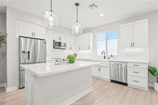 2183 Bluewing, Gardena, CA 90249