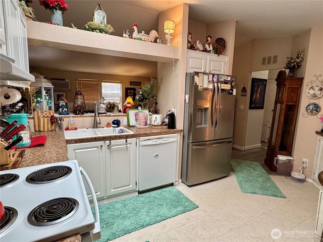 77 Blue Heron Drive, Longview, WA 98632