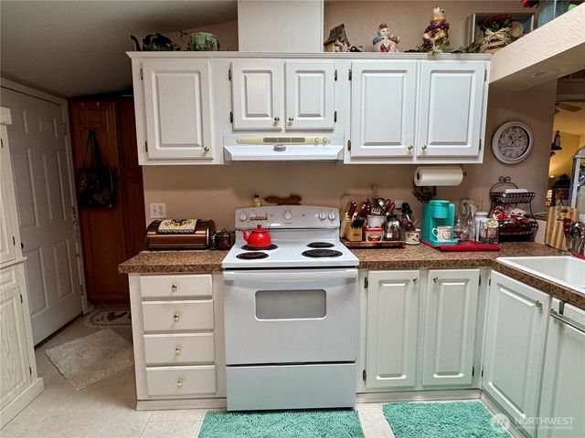 77 Blue Heron Drive, Longview, WA 98632