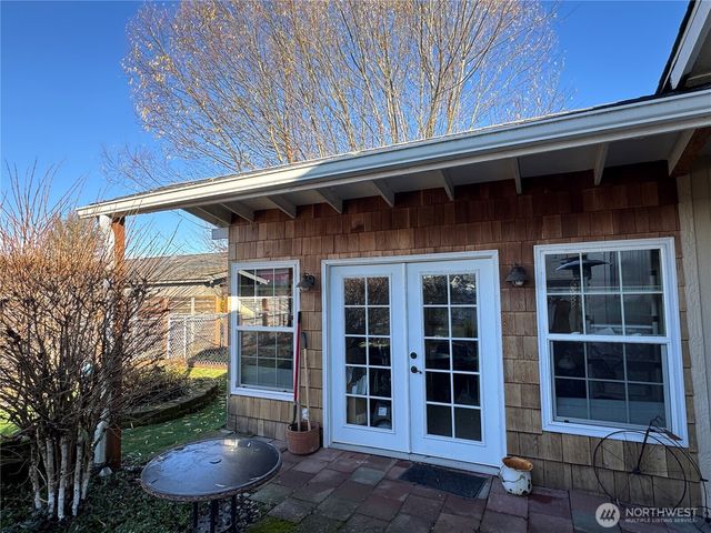 77 Blue Heron Drive, Longview, WA 98632