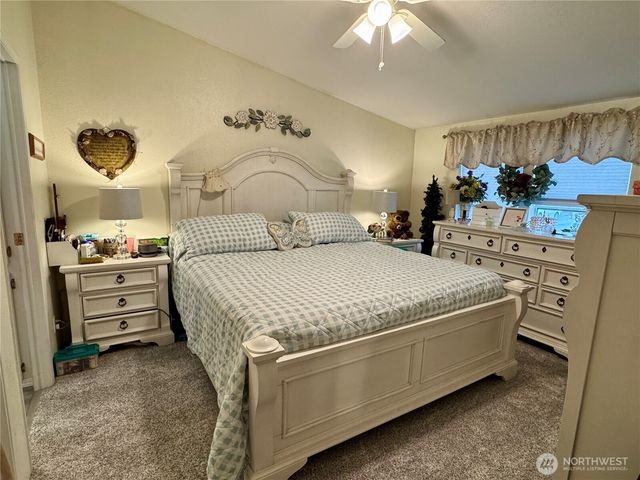 77 Blue Heron Drive, Longview, WA 98632