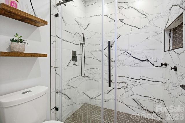 300 Forest Park Road, Matthews, NC 28104