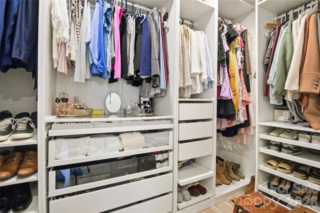 300 Forest Park Road, Matthews, NC 28104