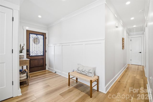 300 Forest Park Road, Matthews, NC 28104