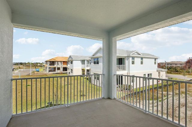 31887 OYSTER PIER COURT, Wesley Chapel, FL 33545