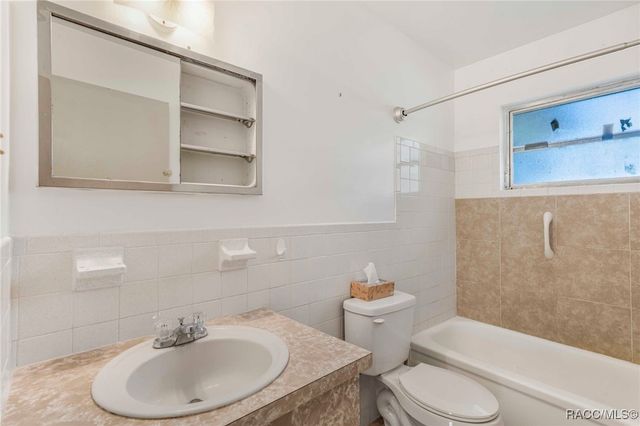 76 S Jefferson Street, Beverly Hills, FL 34465