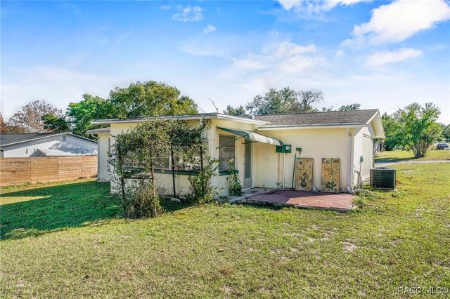 76 S Jefferson Street, Beverly Hills, FL 34465