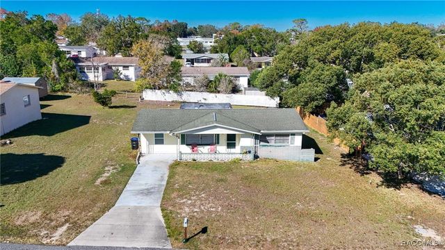 76 S Jefferson Street, Beverly Hills, FL 34465