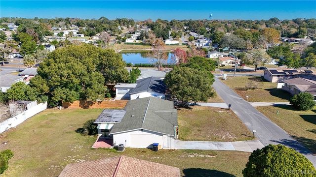 76 S Jefferson Street, Beverly Hills, FL 34465