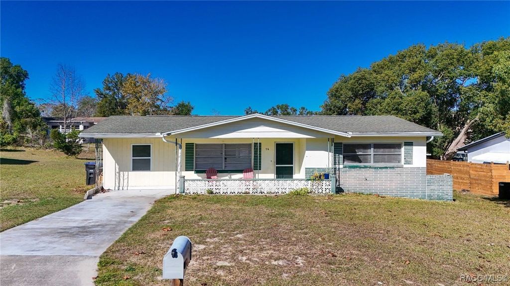 76 S Jefferson Street, Beverly Hills, FL 34465