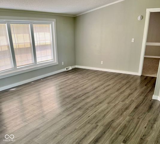 4712 Autumn Ridge Drive, Columbus, IN 47203