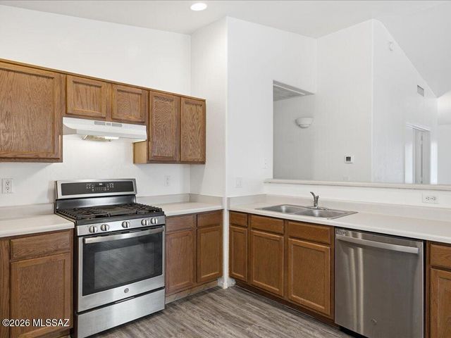 5180 S Via Noche Buena, Tucson, AZ 85706