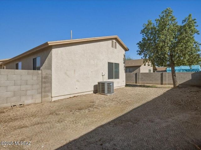 5180 S Via Noche Buena, Tucson, AZ 85706