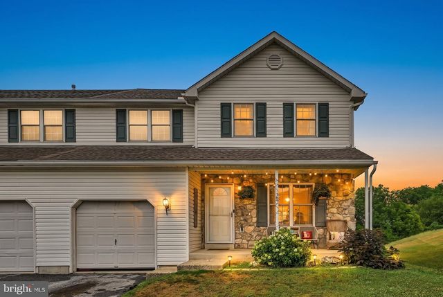 387 ONEIDA DR, Reading, PA 19608