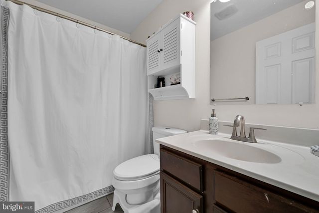 387 ONEIDA DR, Reading, PA 19608