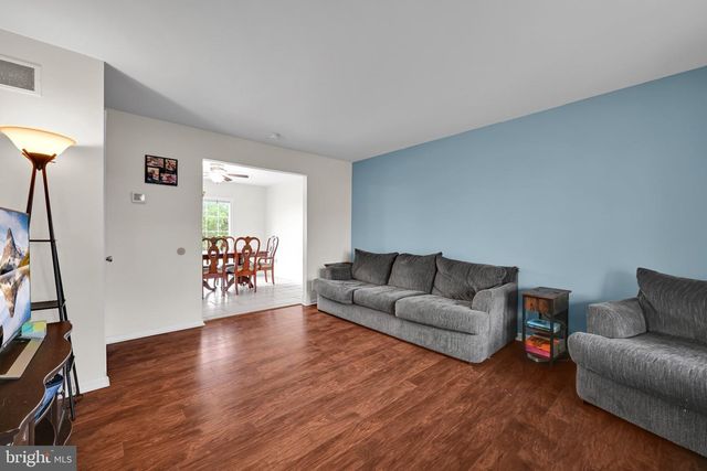 387 ONEIDA DR, Reading, PA 19608