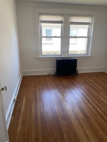 826 E DORSET ST, Philadelphia, PA 19119