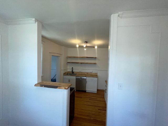 826 E DORSET ST, Philadelphia, PA 19119