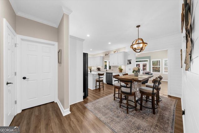 2638 Waters Edge Drive, Gainesville, GA 30504