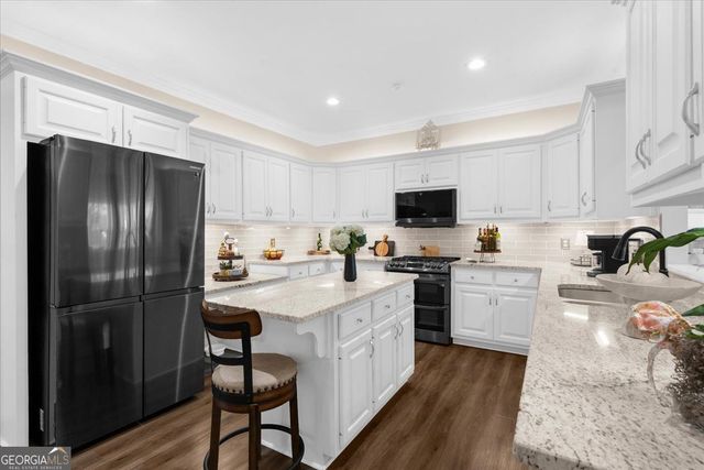 2638 Waters Edge Drive, Gainesville, GA 30504