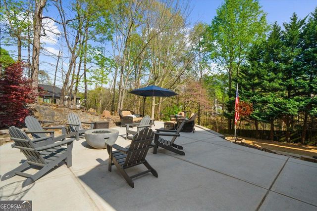 2638 Waters Edge Drive, Gainesville, GA 30504