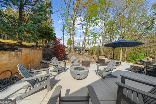 2638 Waters Edge Drive, Gainesville, GA 30504