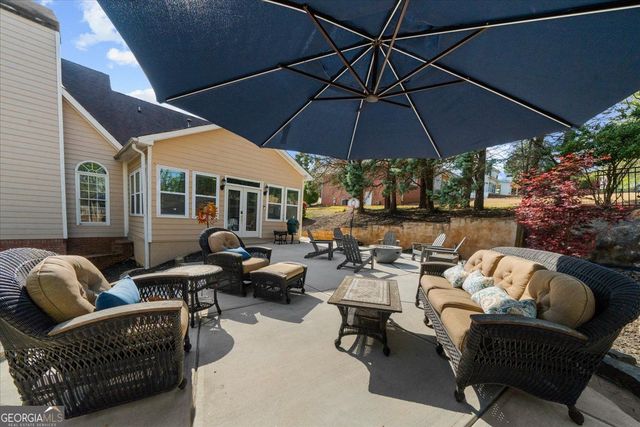 2638 Waters Edge Drive, Gainesville, GA 30504