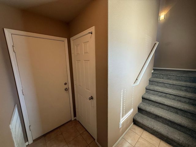 900 S 94th Street Apt 1089, Chandler, AZ 85224