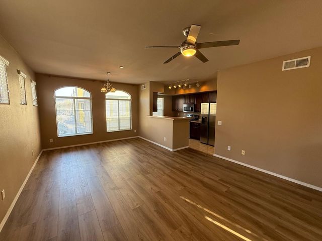 900 S 94th Street Apt 1089, Chandler, AZ 85224