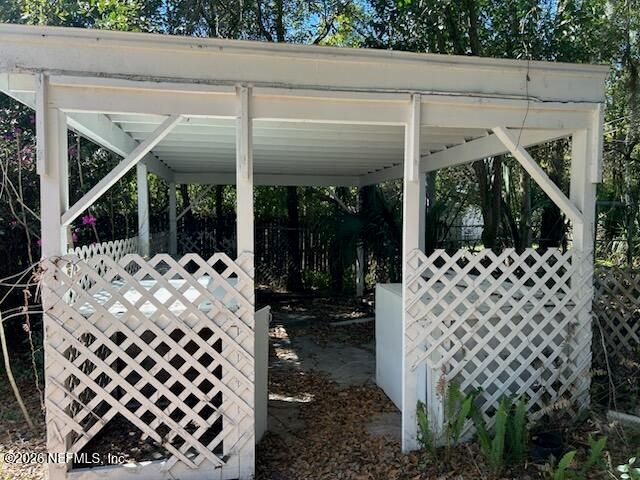 678 IVY Street, Jacksonville, FL 32206