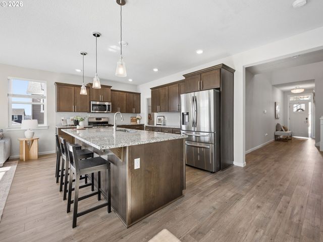 3054 Sw 38TH St, Gresham, OR 97080