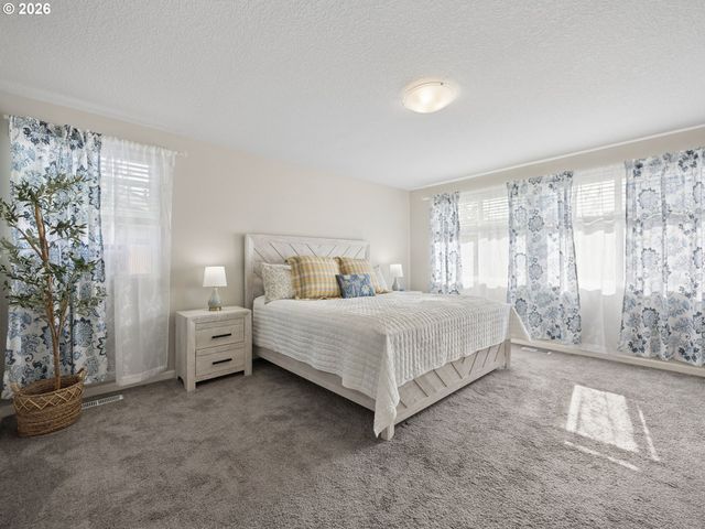 3054 Sw 38TH St, Gresham, OR 97080