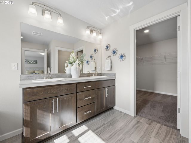 3054 Sw 38TH St, Gresham, OR 97080