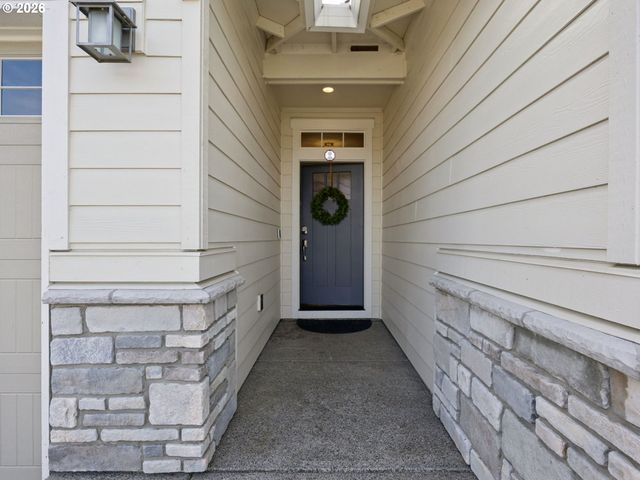 3054 Sw 38TH St, Gresham, OR 97080