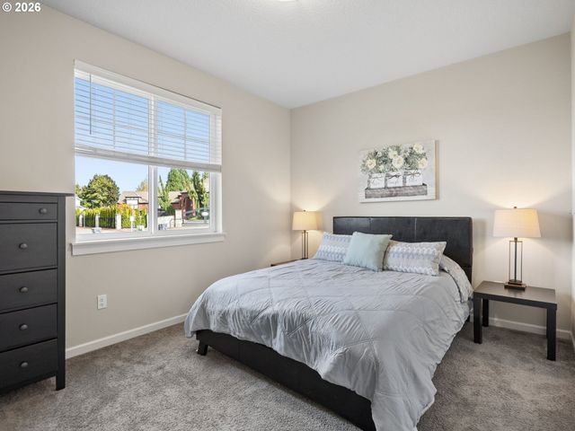 3054 Sw 38TH St, Gresham, OR 97080