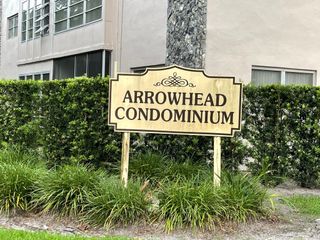 8161 SW 24th Ct 403, Davie, FL 33324