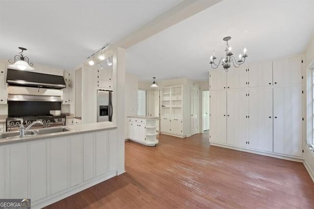 3156 E Wood Valley Road NW, Atlanta, GA 30327