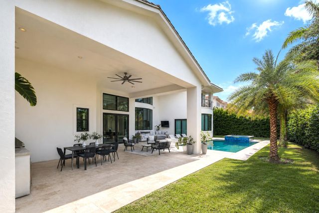 2702 NW 71st Boulevard, Boca Raton, FL 33496