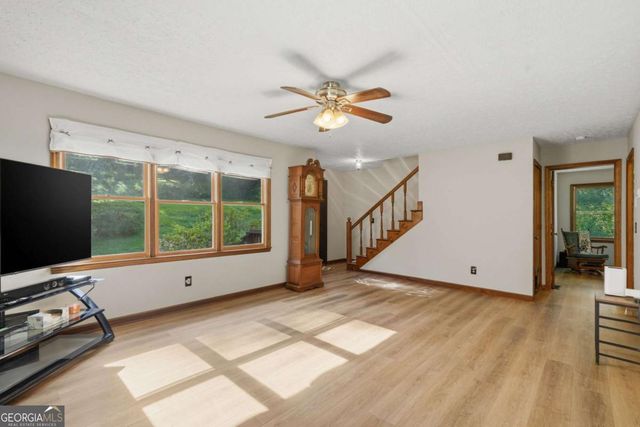 190 Lori Lane, Canton, GA 30114