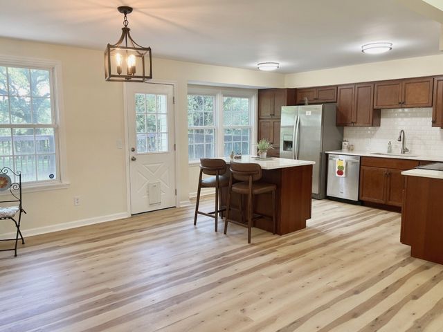 126 Gatone Dr, Hendersonville, TN 37075