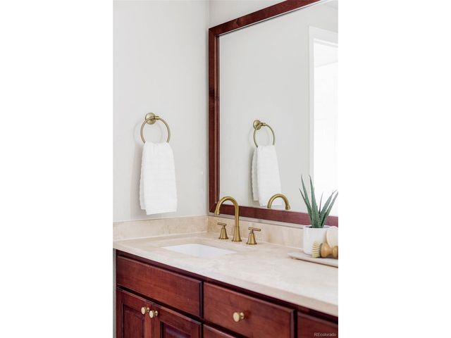 9623 W Prentice Ave, Littleton, CO 80123